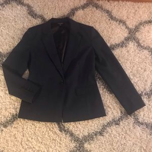 Like new Ellen Tracy plaid blazer